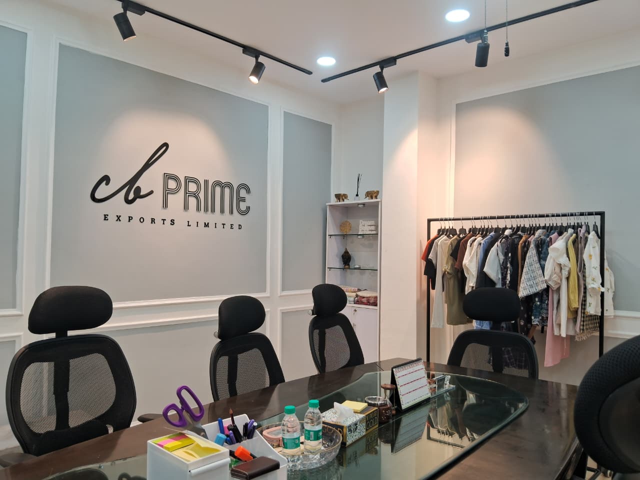 Noida showroom and buyer meetings